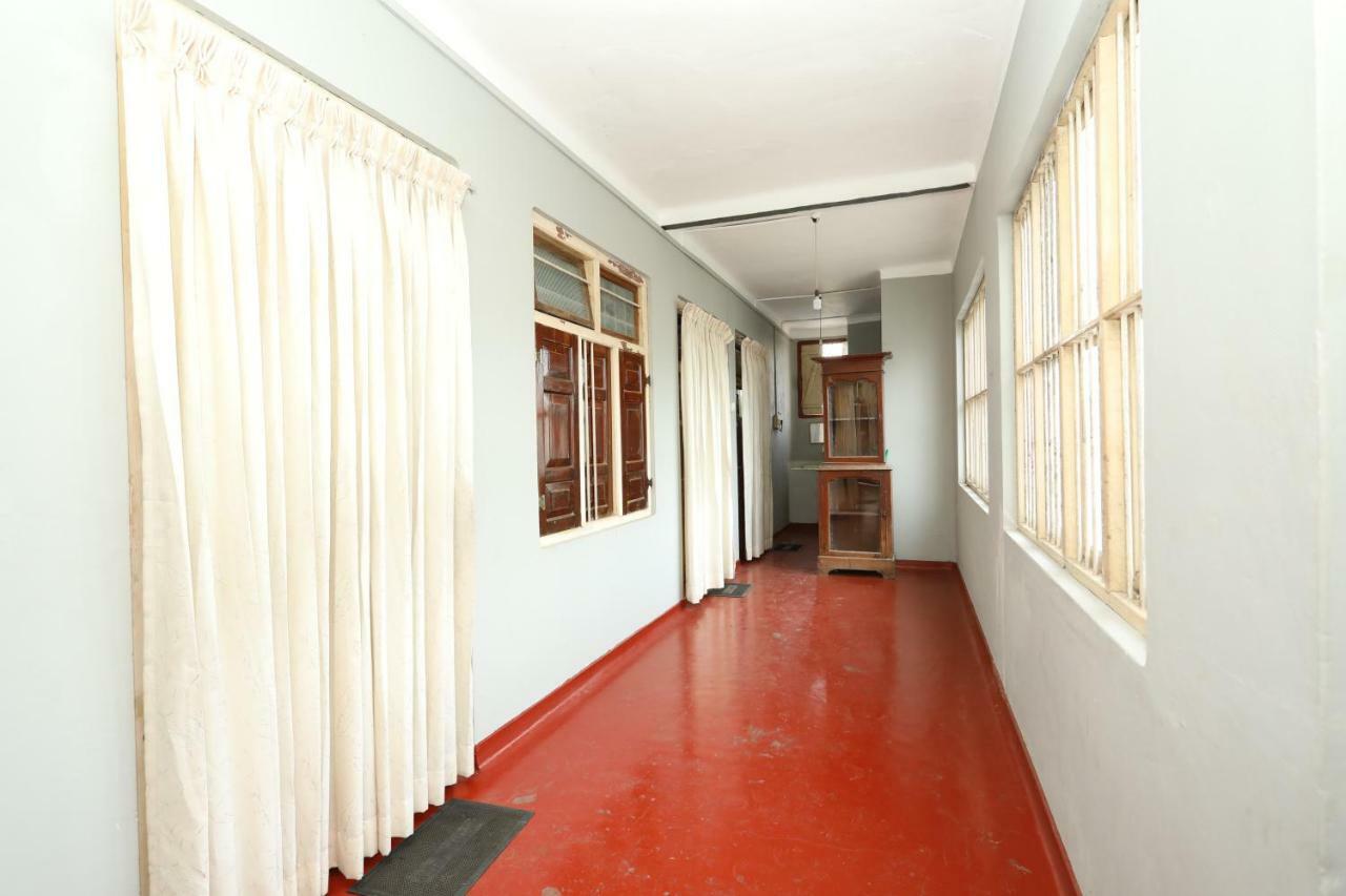 Jaffna Premier Inn Exterior foto